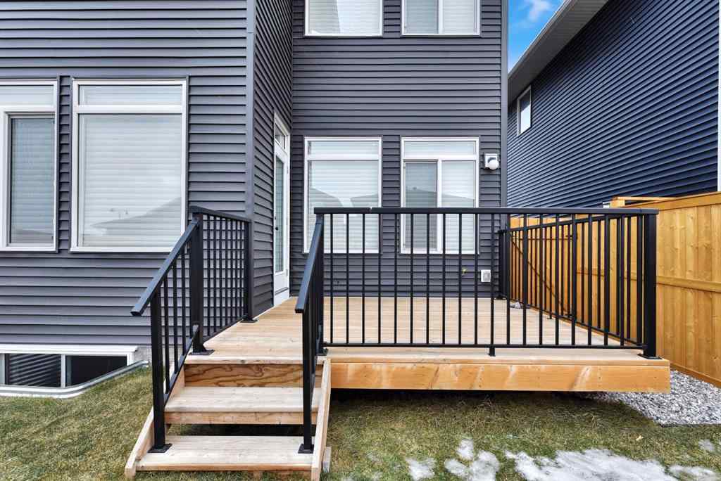 MLS® A2266421 - 15 Creekside Grove SW in Pine Creek Calgary, Residential