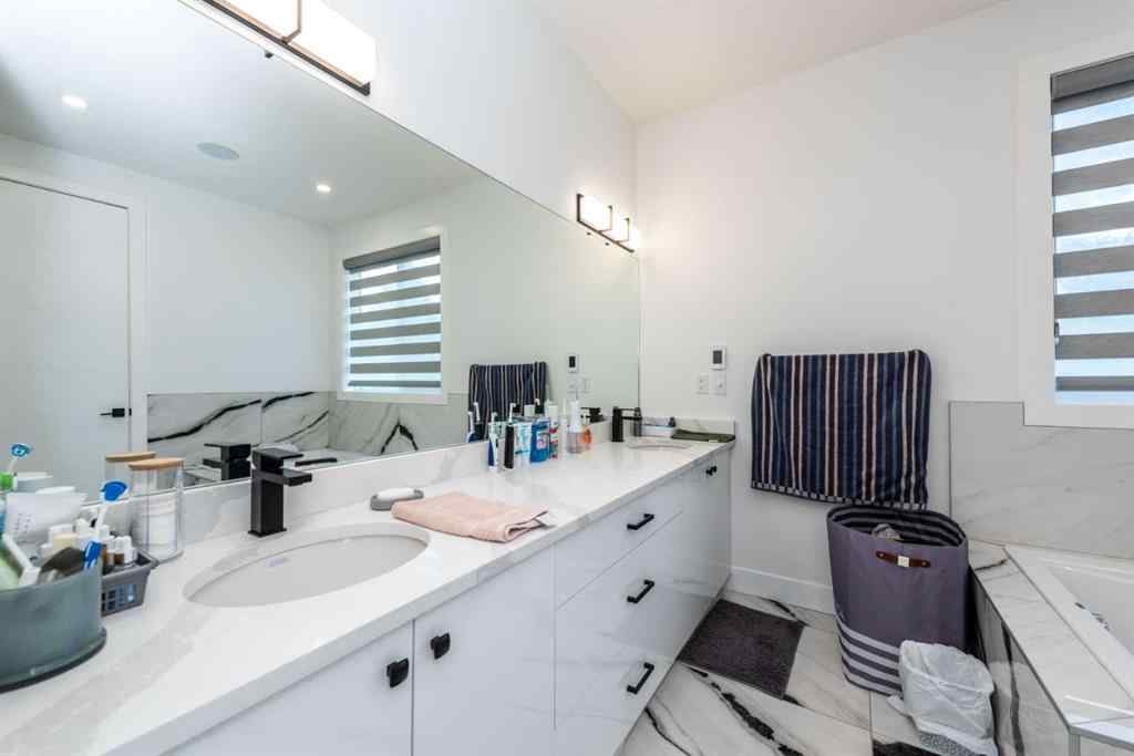 MLS® A2266422 - 53 Hampstead Mews NW in Hamptons Calgary, Residential