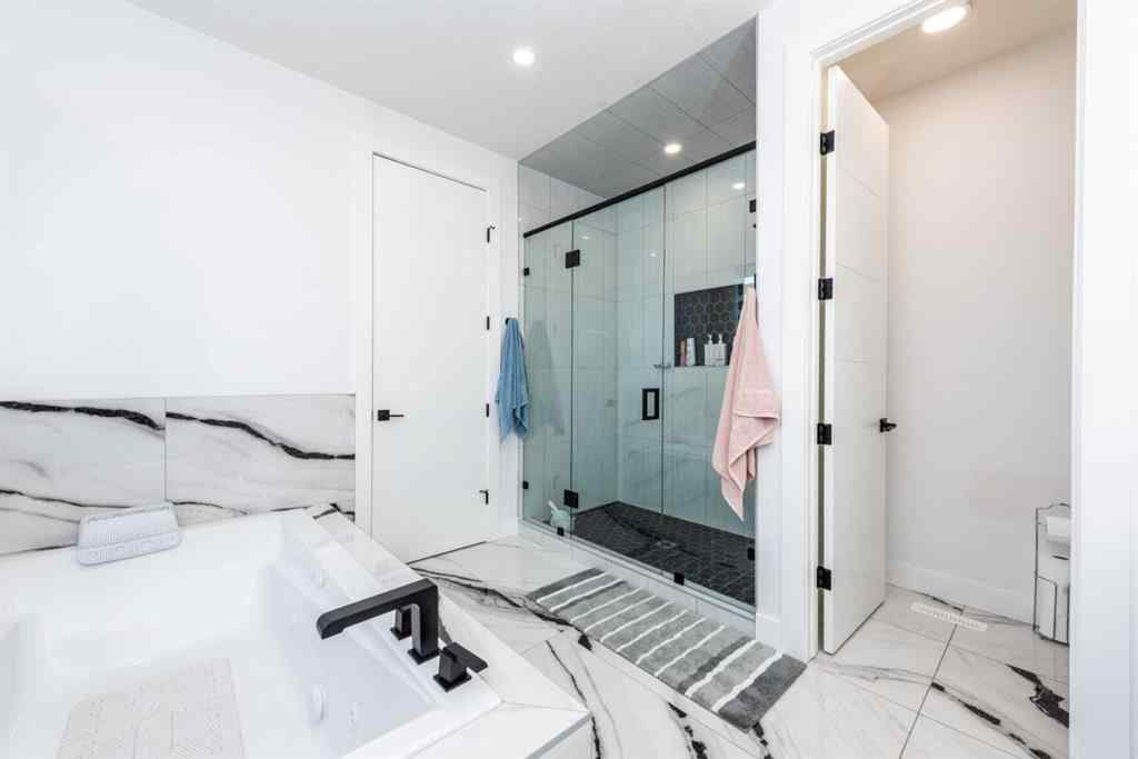 MLS® A2266422 - 53 Hampstead Mews NW in Hamptons Calgary, Residential