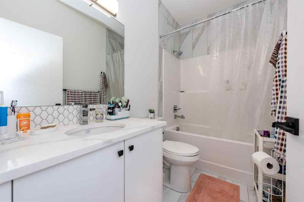 MLS® A2266422 - 53 Hampstead Mews NW in Hamptons Calgary, Residential