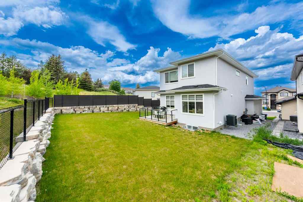 MLS® A2266422 - 53 Hampstead Mews NW in Hamptons Calgary, Residential