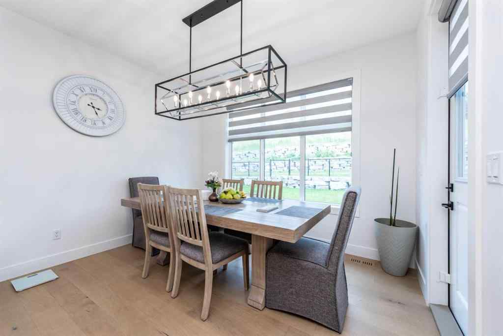 MLS® A2266422 - 53 Hampstead Mews NW in Hamptons Calgary, Residential