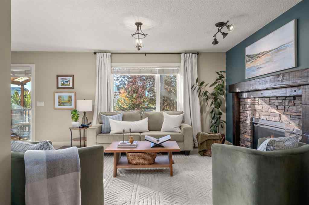 MLS® A2266423 - 158 River Rock Crescent SE in Riverbend Calgary, Residential