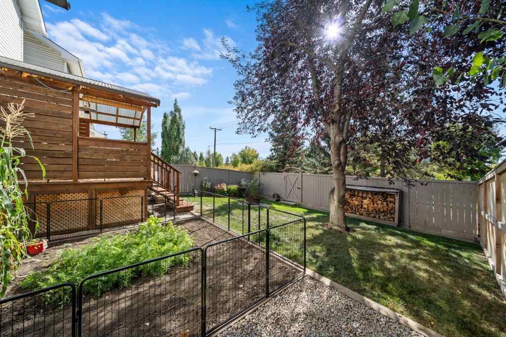 MLS® A2266423 - 158 River Rock Crescent SE in Riverbend Calgary, Residential