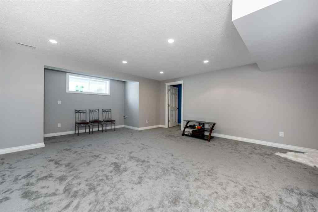 MLS® A2266424 - 190 Everstone Drive SW in Evergreen Calgary, Residential