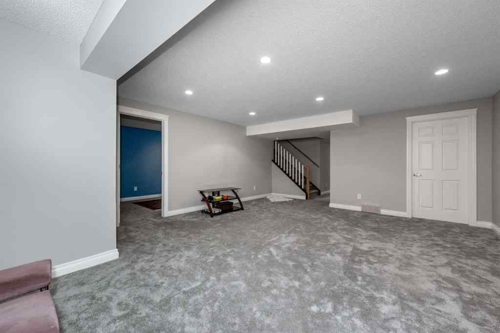 MLS® A2266424 - 190 Everstone Drive SW in Evergreen Calgary, Residential