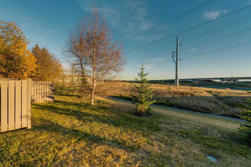 MLS® A2266426 - Unit #64 23 Glamis Drive SW in Glamorgan Calgary, Residential