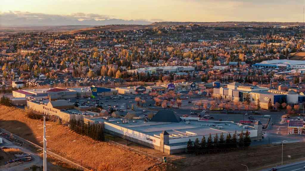 MLS® A2266426 - Unit #64 23 Glamis Drive SW in Glamorgan Calgary, Residential