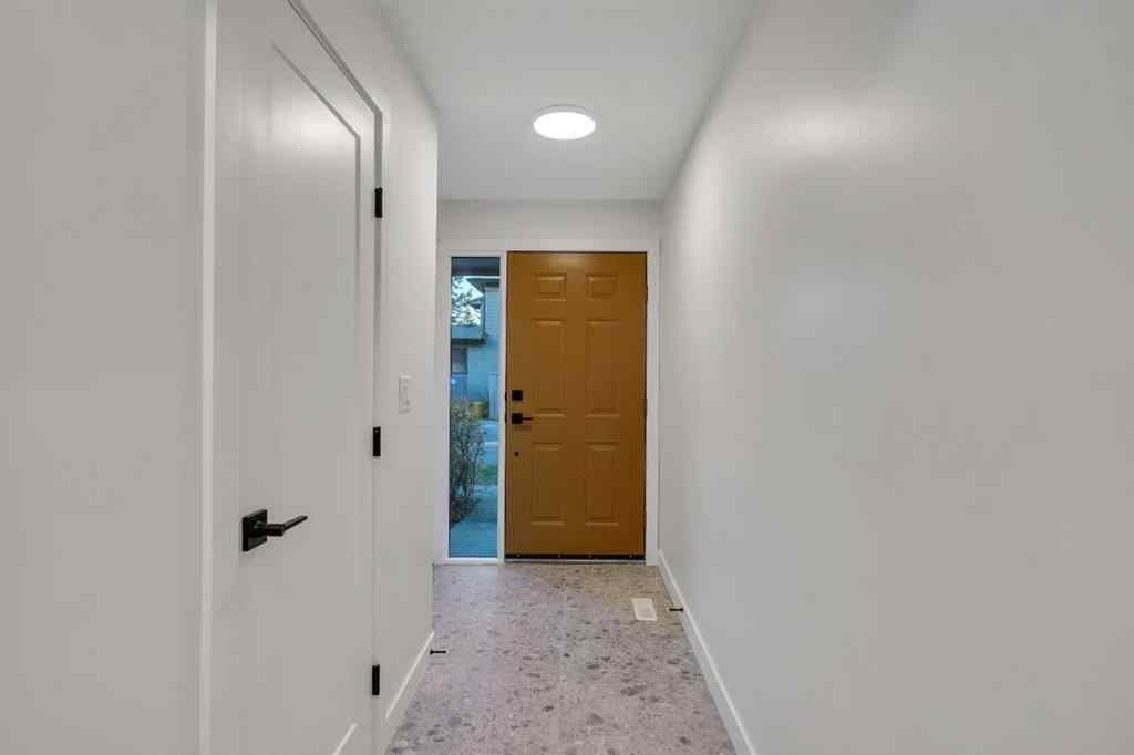 MLS® A2266426 - Unit #64 23 Glamis Drive SW in Glamorgan Calgary, Residential