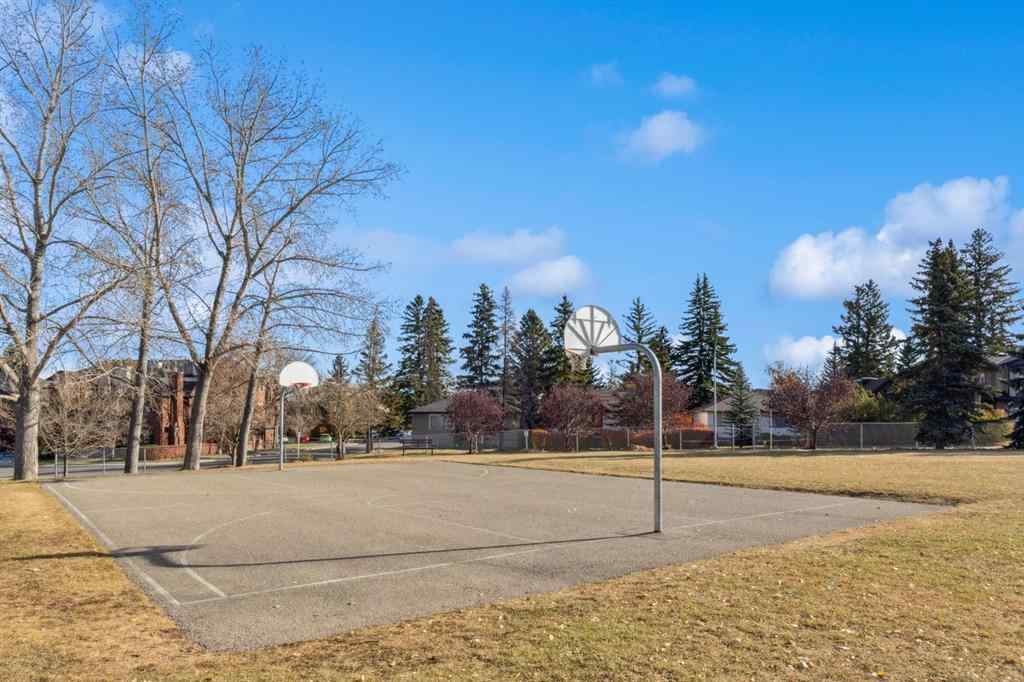 MLS® A2266431 - 2808 19 Avenue SW in Killarney/Glengarry Calgary, Residential