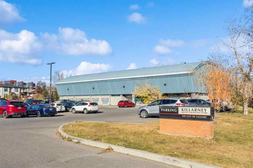 MLS® A2266431 - 2808 19 Avenue SW in Killarney/Glengarry Calgary, Residential