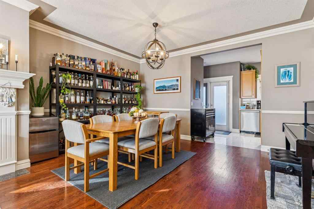 MLS® A2266431 - 2808 19 Avenue SW in Killarney/Glengarry Calgary, Residential