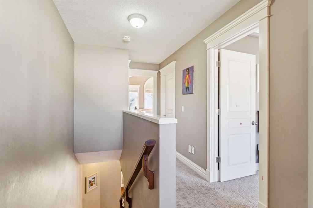 MLS® A2266431 - 2808 19 Avenue SW in Killarney/Glengarry Calgary, Residential