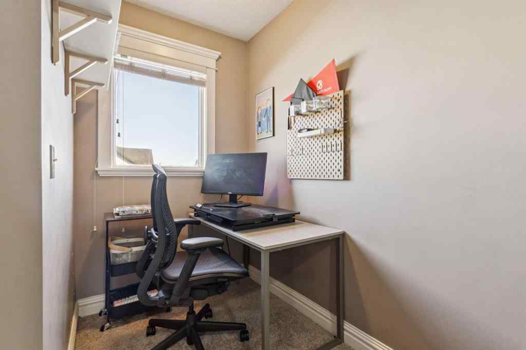 MLS® A2266431 - 2808 19 Avenue SW in Killarney/Glengarry Calgary, Residential