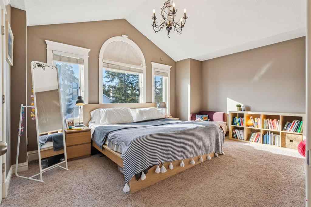 MLS® A2266431 - 2808 19 Avenue SW in Killarney/Glengarry Calgary, Residential