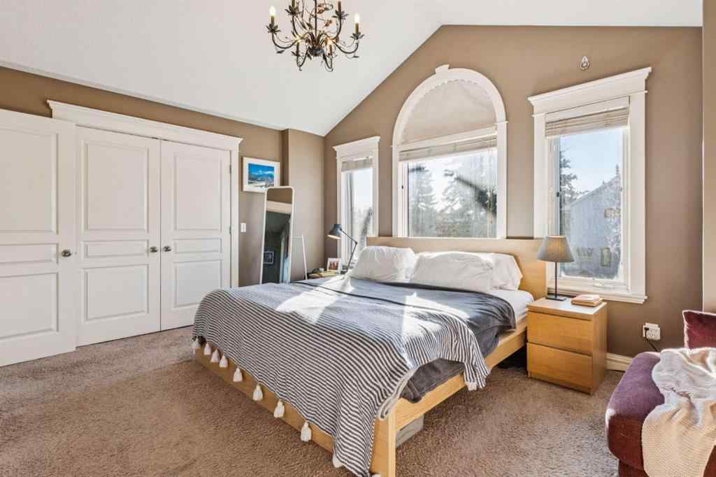 MLS® A2266431 - 2808 19 Avenue SW in Killarney/Glengarry Calgary, Residential