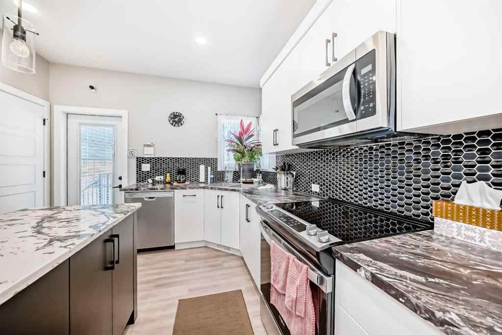 MLS® A2266436 - 11 Ian Way  in Iron Gate Sylvan Lake, Residential