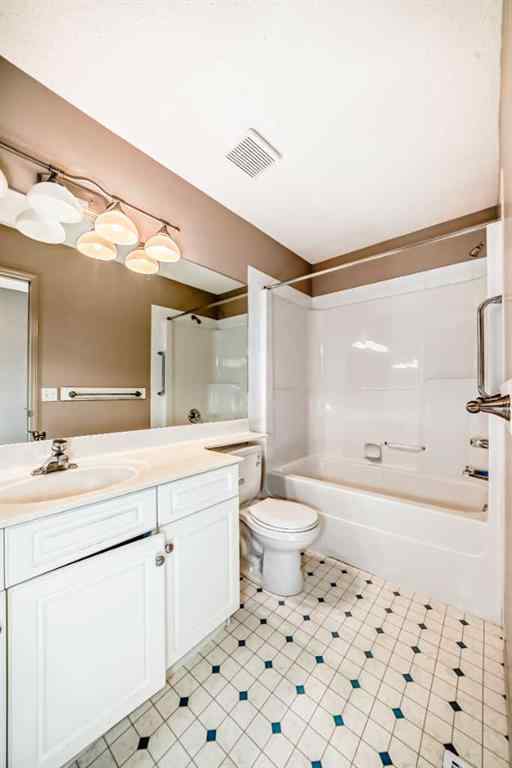 MLS® A2266438 - 77 Citadel Ridge Green NW in Citadel Calgary, Residential