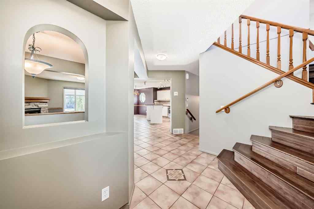 MLS® A2266438 - 77 Citadel Ridge Green NW in Citadel Calgary, Residential