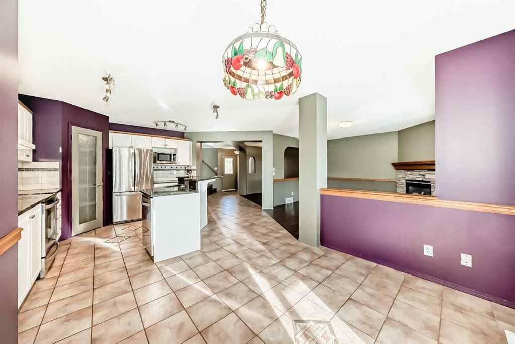 MLS® A2266438 - 77 Citadel Ridge Green NW in Citadel Calgary, Residential