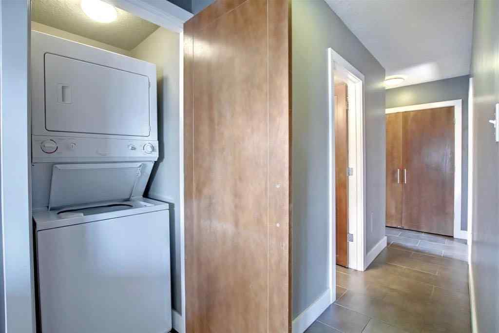 MLS® A2266440 - Unit #401 1730 7 Street SW in Lower Mount Royal Calgary, Residential