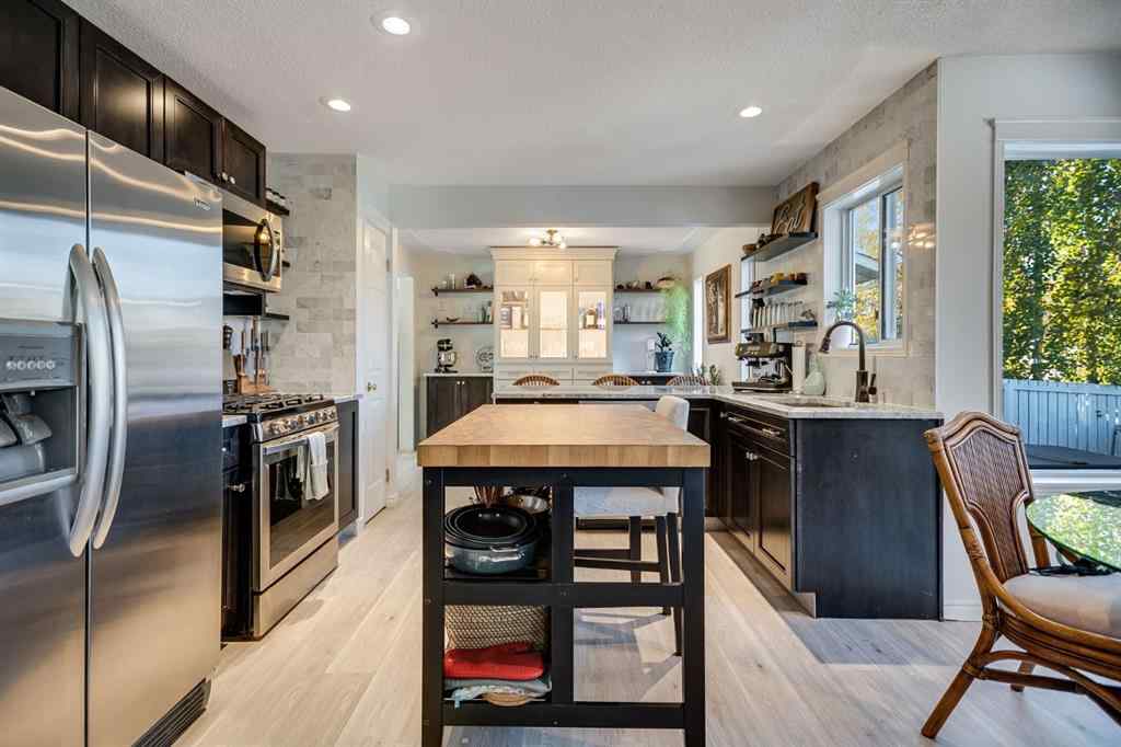 MLS® A2266447 - 18 Westridge Crescent  in Westridge Okotoks, Residential