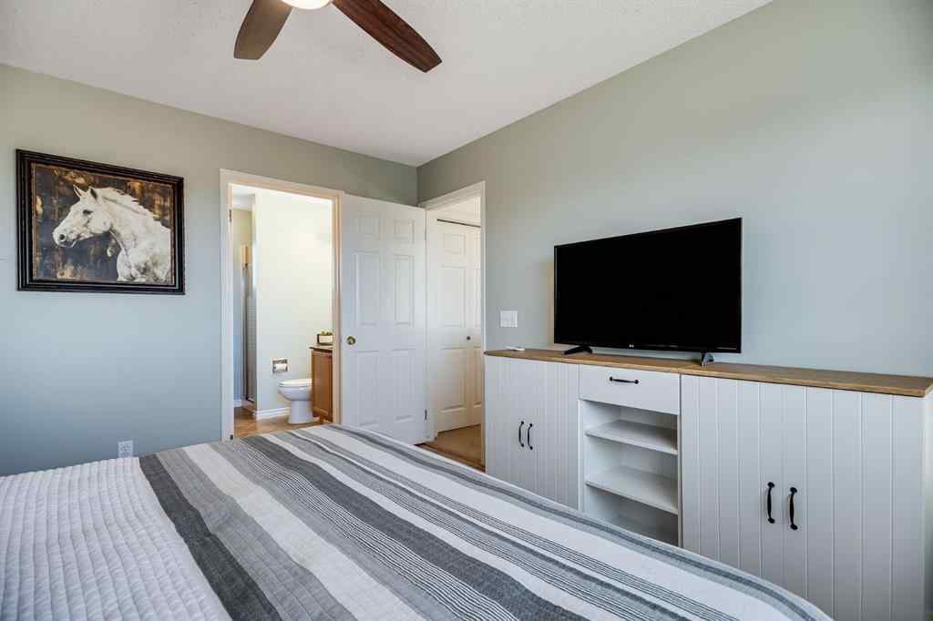 MLS® A2266447 - 18 Westridge Crescent  in Westridge Okotoks, Residential