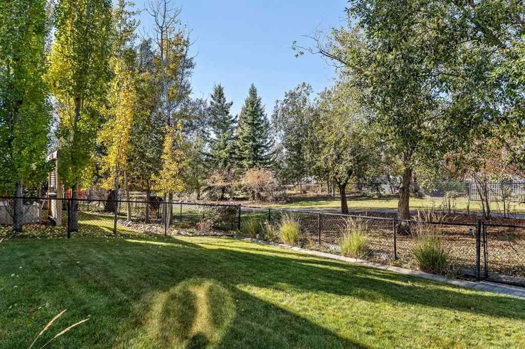 MLS® A2266448 - 42 Drake Landing Drive  in Drake Landing Okotoks, Residential