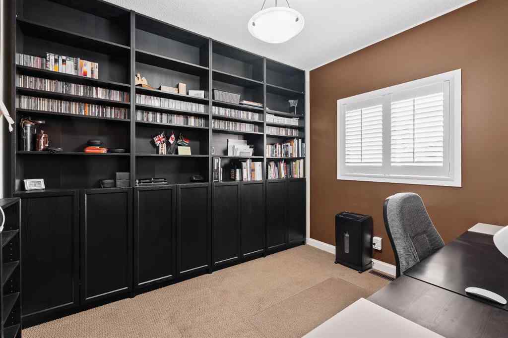 MLS® A2266448 - 42 Drake Landing Drive  in Drake Landing Okotoks, Residential