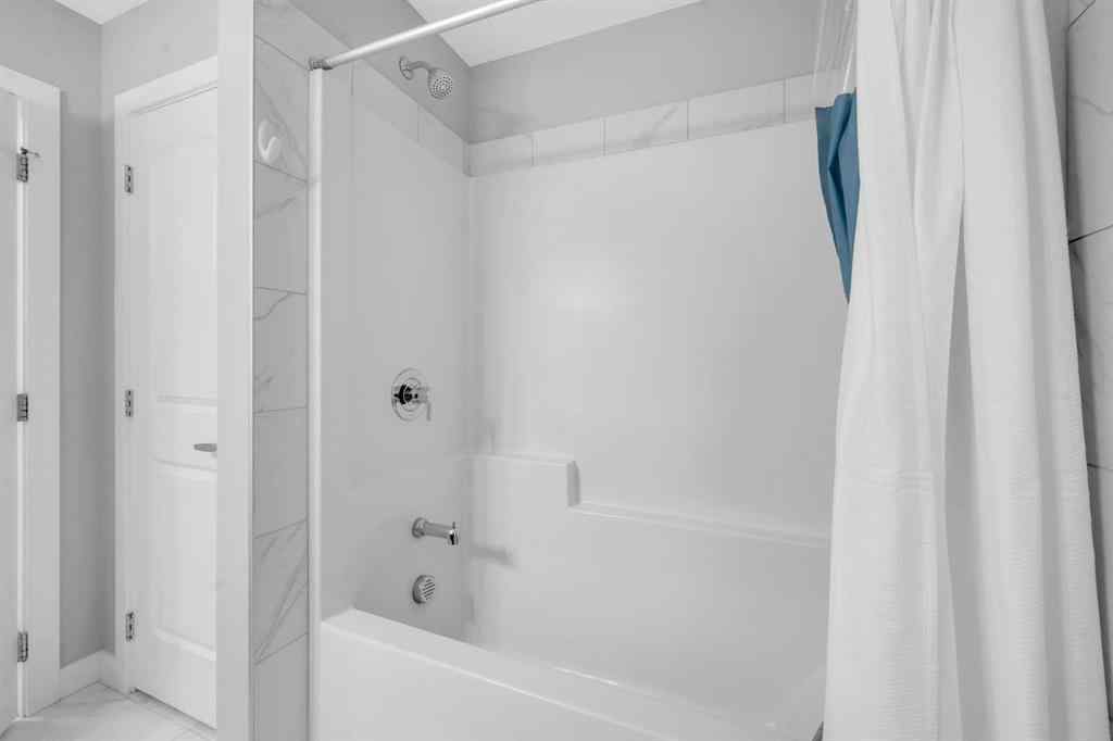 MLS® A2266449 - 660 Reynolds Crescent SW in Coopers Crossing Airdrie, Residential