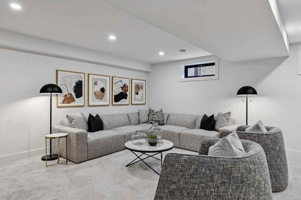 MLS® A2266450 - 1013 31 Avenue NW in Cambrian Heights Calgary, Residential