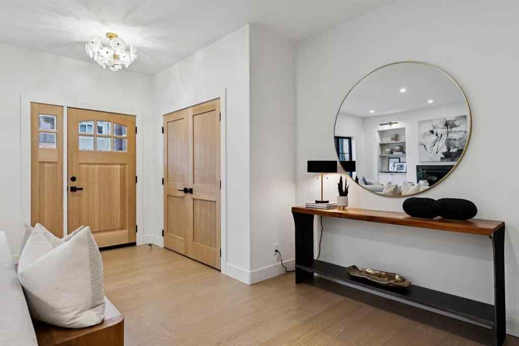 MLS® A2266450 - 1013 31 Avenue NW in Cambrian Heights Calgary, Residential