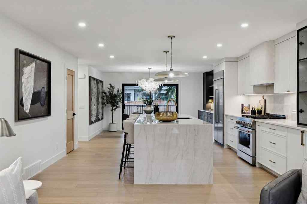 MLS® A2266450 - 1013 31 Avenue NW in Cambrian Heights Calgary, Residential