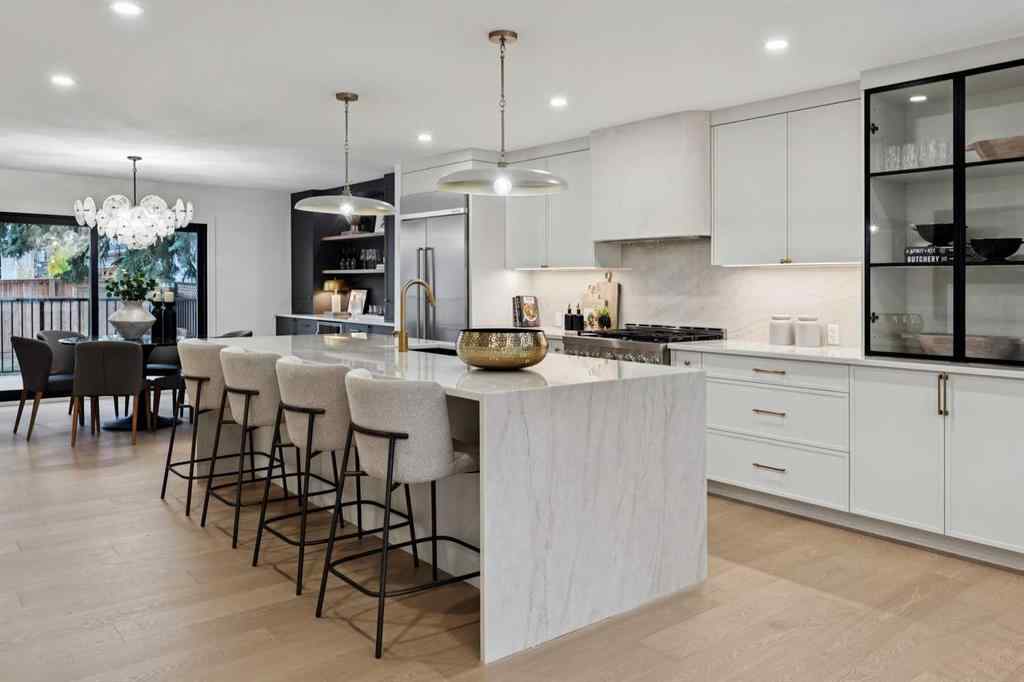 MLS® A2266450 - 1013 31 Avenue NW in Cambrian Heights Calgary, Residential