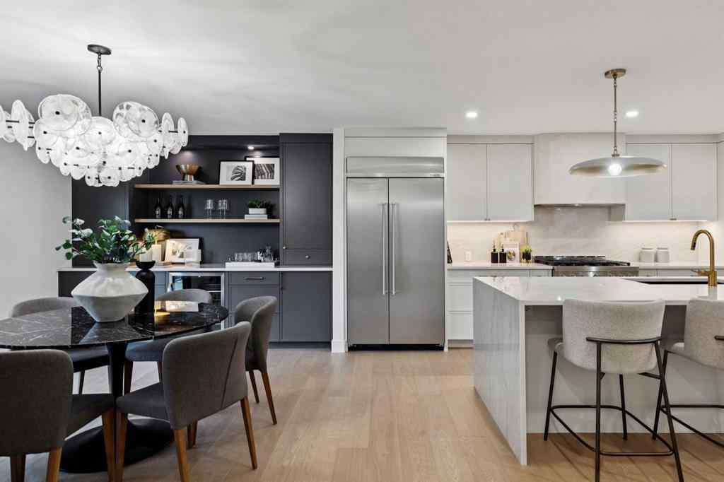 MLS® A2266450 - 1013 31 Avenue NW in Cambrian Heights Calgary, Residential