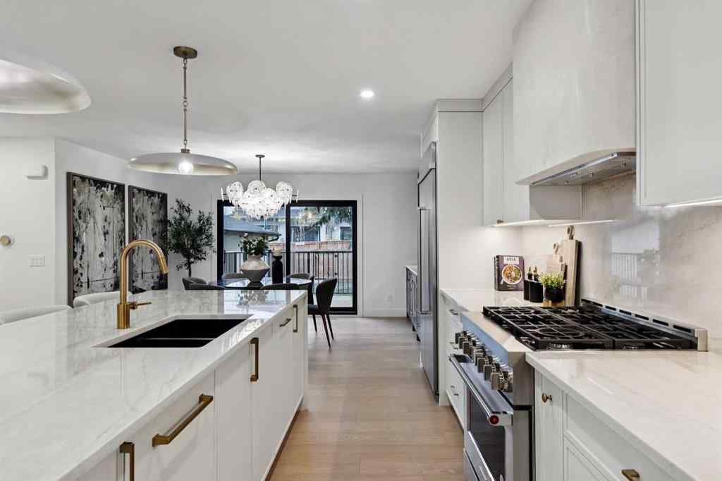 MLS® A2266450 - 1013 31 Avenue NW in Cambrian Heights Calgary, Residential