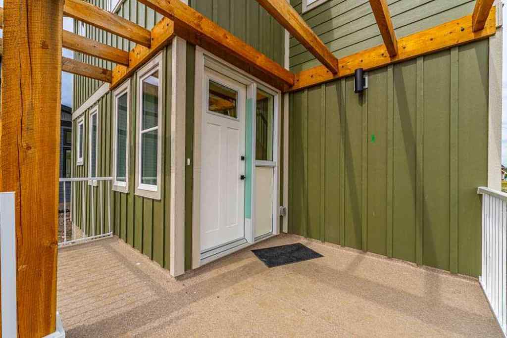 MLS® A2266451 - 638 Cottageclub Bend  in Cottage Club at Ghost Lake Rural Rocky View County, Residential