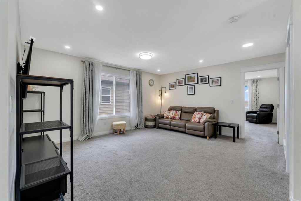 MLS® A2266455 - 838 Edgefield Street  in Edgefield Strathmore, Residential