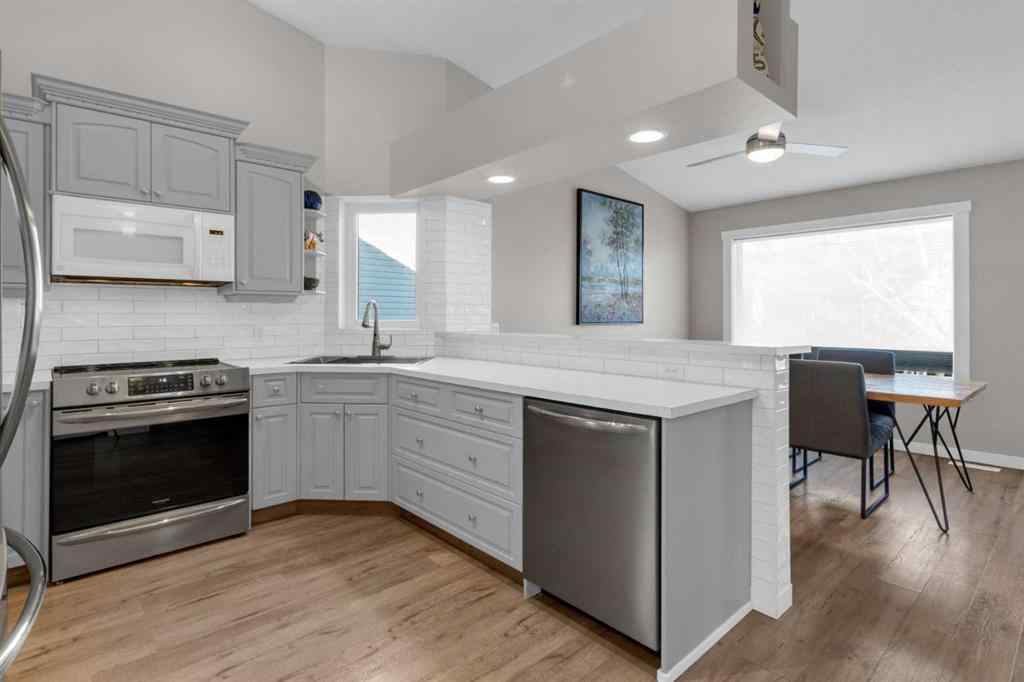 MLS&reg; # A2266459 - 3 Aspen Landing  in Aspen Creek Strathmore, Residential Open Houses