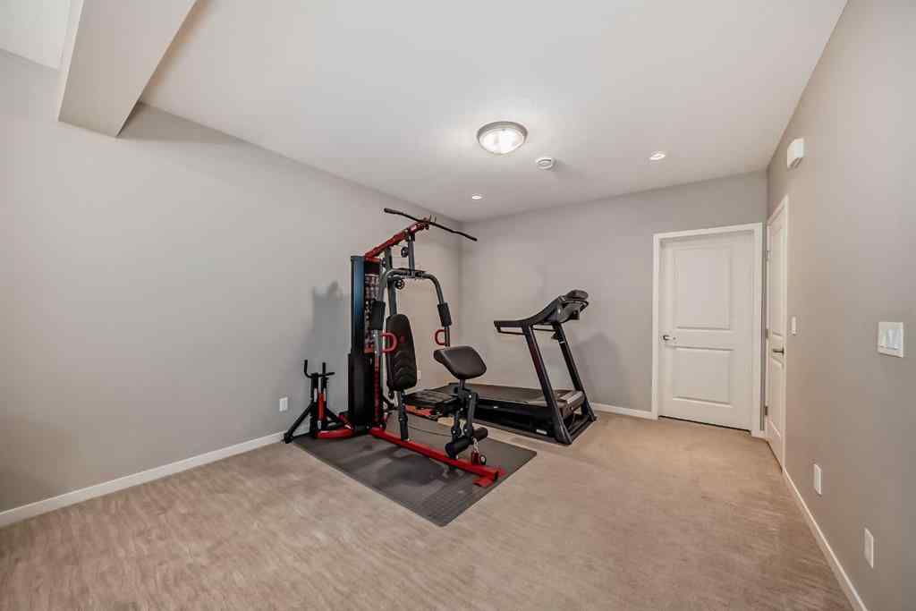 MLS® A2266460 - 226 West Grove Point SW in West Springs Calgary, Residential
