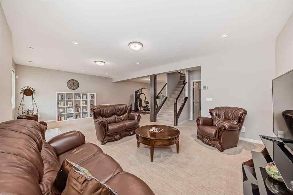 MLS® A2266460 - 226 West Grove Point SW in West Springs Calgary, Residential