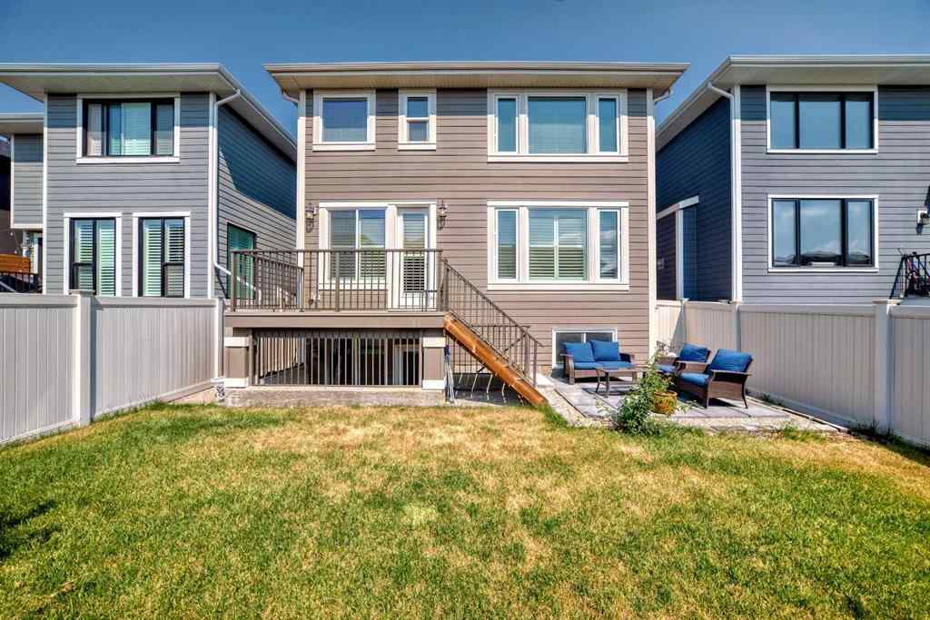 MLS® A2266460 - 226 West Grove Point SW in West Springs Calgary, Residential
