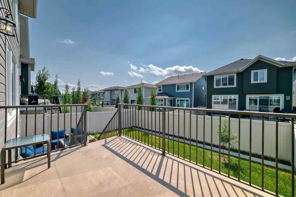 MLS® A2266460 - 226 West Grove Point SW in West Springs Calgary, Residential