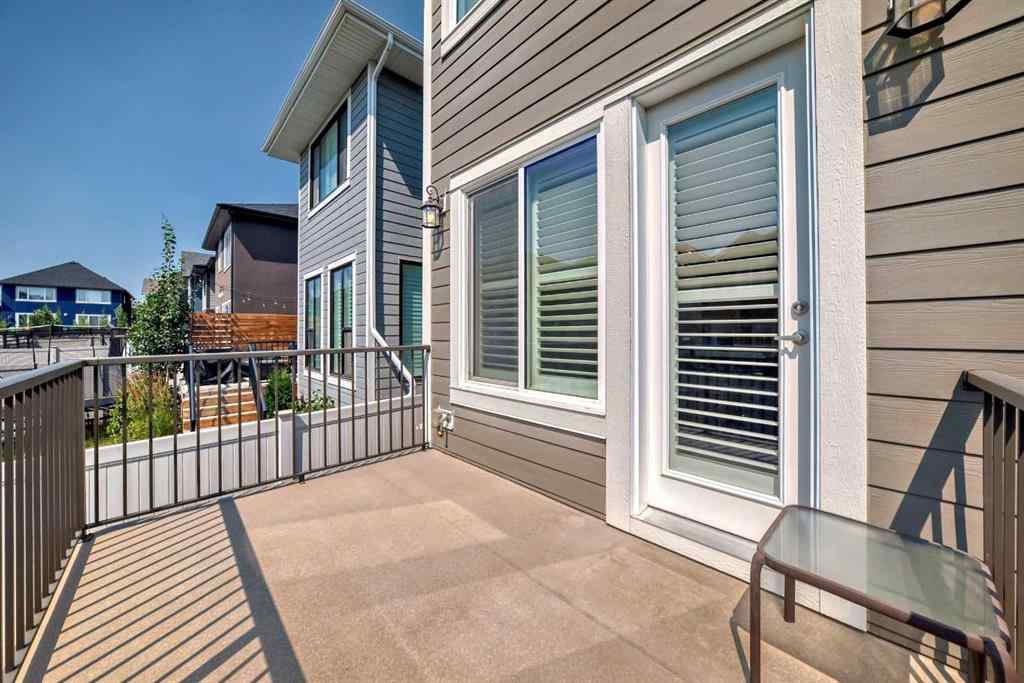 MLS® A2266460 - 226 West Grove Point SW in West Springs Calgary, Residential