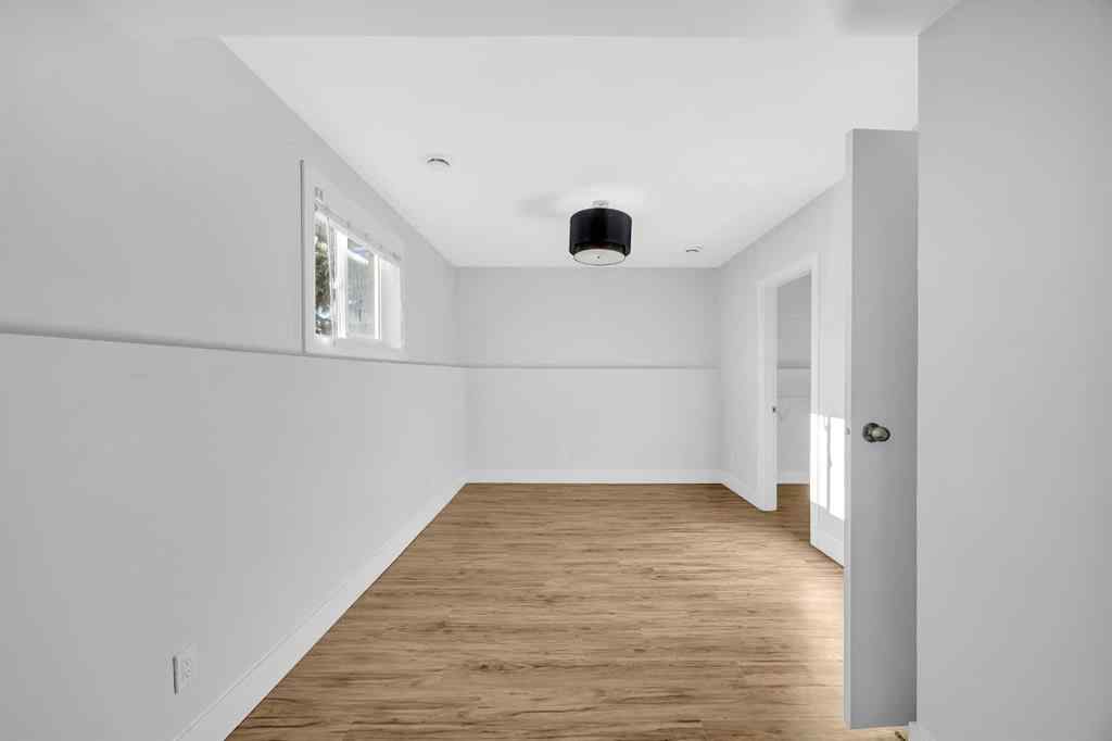 MLS® A2266468 - 91 Shawglen Way SW in Shawnessy Calgary, Residential