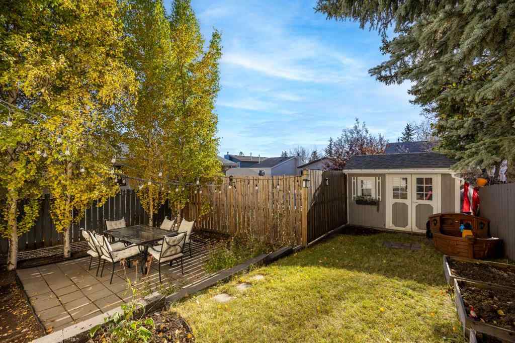 MLS® A2266468 - 91 Shawglen Way SW in Shawnessy Calgary, Residential