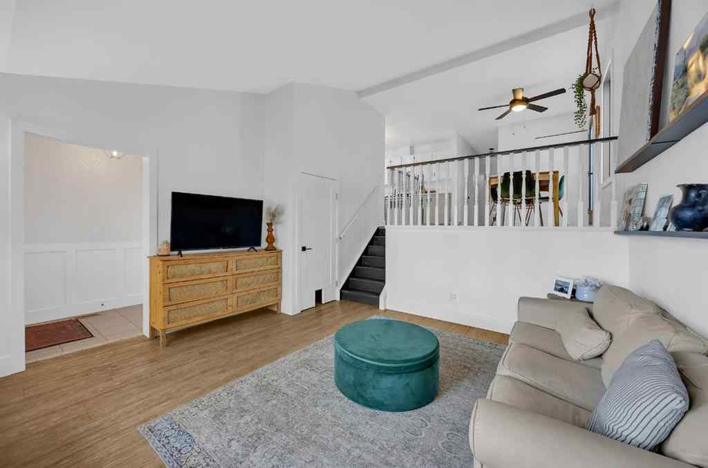 MLS® A2266468 - 91 Shawglen Way SW in Shawnessy Calgary, Residential