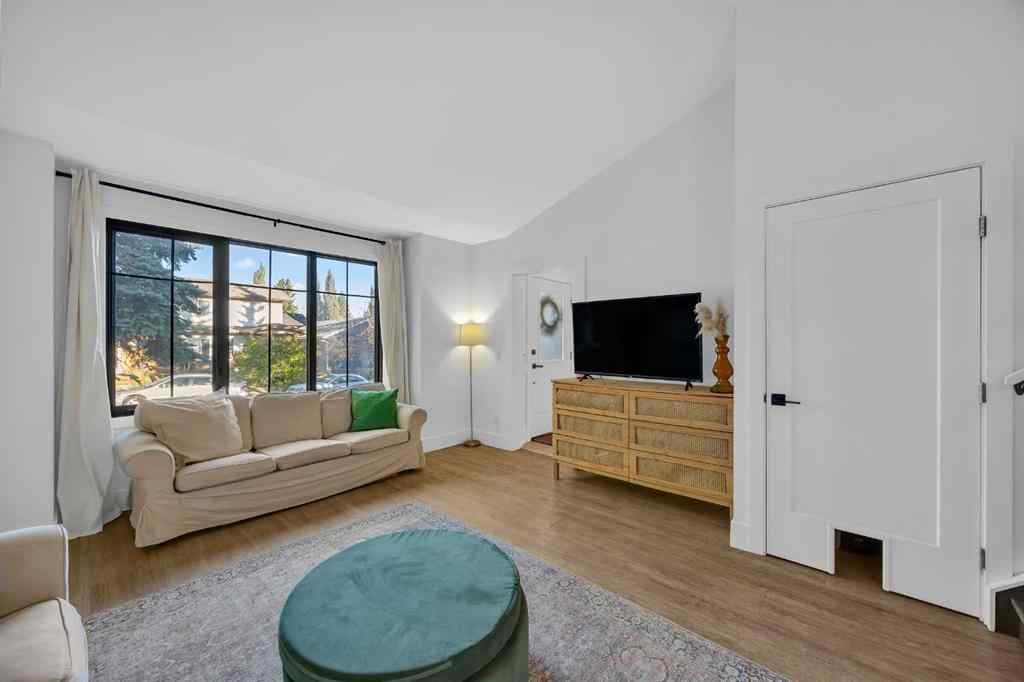 MLS® A2266468 - 91 Shawglen Way SW in Shawnessy Calgary, Residential