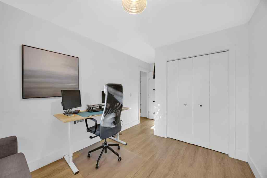 MLS® A2266468 - 91 Shawglen Way SW in Shawnessy Calgary, Residential