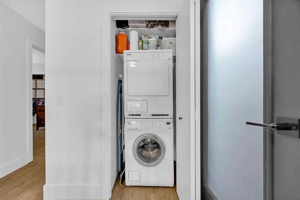 MLS® A2266468 - 91 Shawglen Way SW in Shawnessy Calgary, Residential